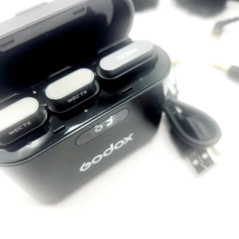 GODOX 2.4GHz Wireless Microphone System Kit2‎ w/ Noise Cancel & 200m Range